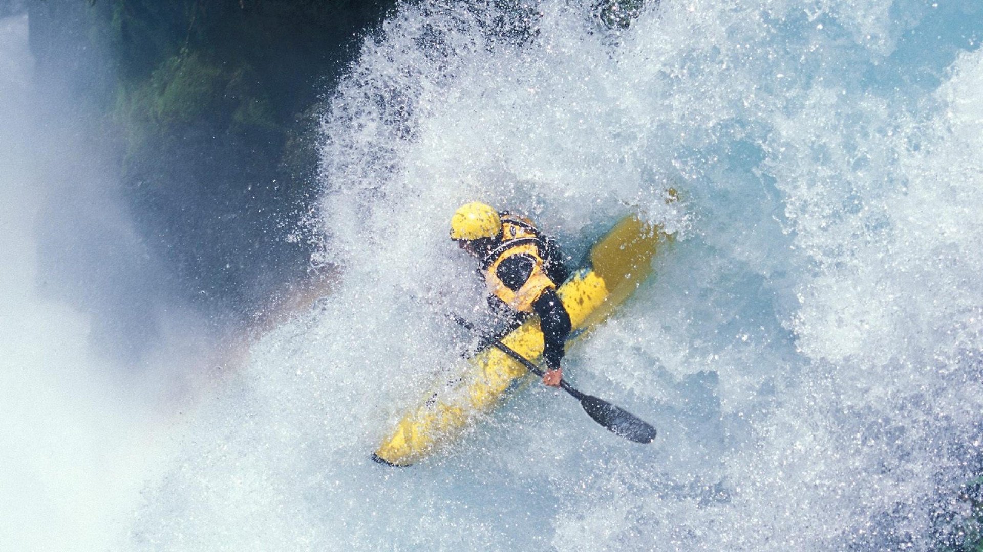 高校拳击联赛热血开战男子组打满三回合，高校拳击比赛
